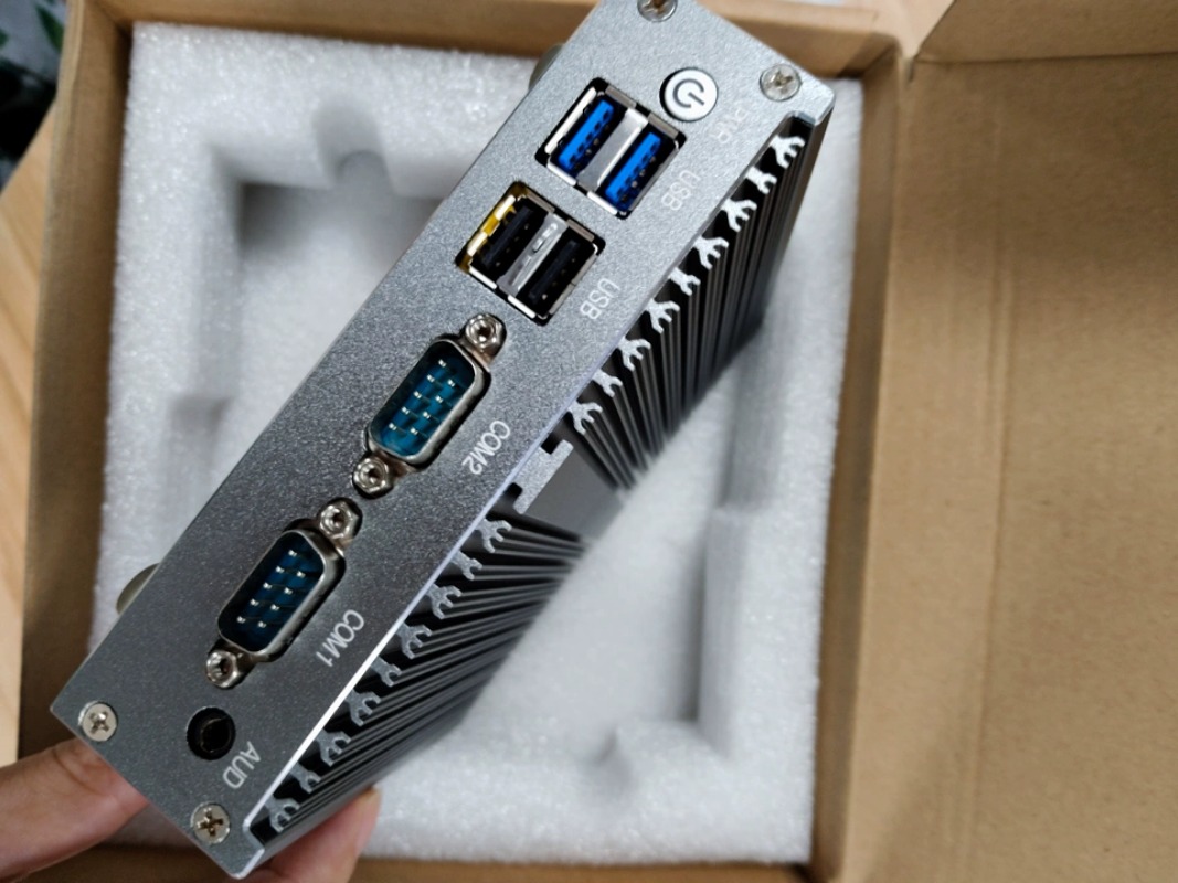 Dla miniaturowego komputera pr – Fanless Industrial Pc Rs485 Core I7 recenzja i cena